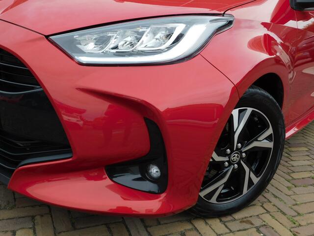 Toyota YARIS 1.5 Hybrid 115 First Edition