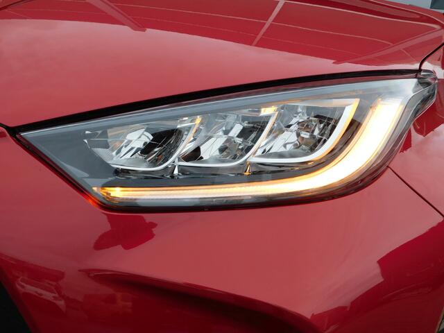 Toyota YARIS 1.5 Hybrid 115 First Edition