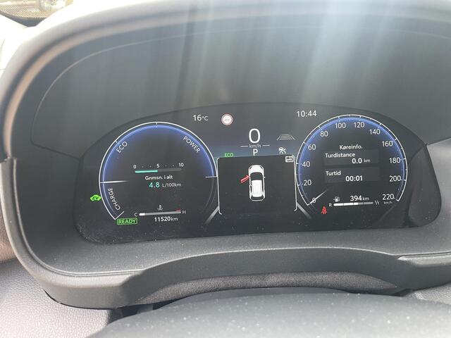 Toyota YARIS Cross 1.5 Hybrid 130 Executive | Stoel- & Stuurverwarming | Dodehoek detectie | Parkeersensoren | Navigatie