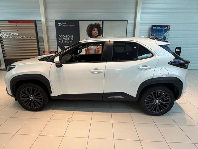 Toyota YARIS Cross 1.5 Hybrid AWD Adventure Limited | 18 inch LM velgen | Apple Carplay | Pearl White