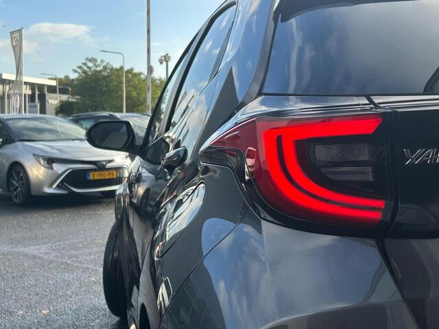 Toyota YARIS 1.5 Hybrid 115 First Edition