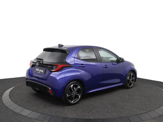 Toyota YARIS 1.5 Hybrid 130 Executive | Nieuw uit voorraad leverbaar! | 10 Jaar Garantie! |