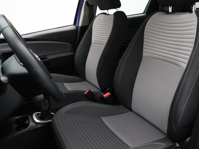 Toyota YARIS 73pk VVT-i Connect Airco | Camera | Carplay | 15" Velgen