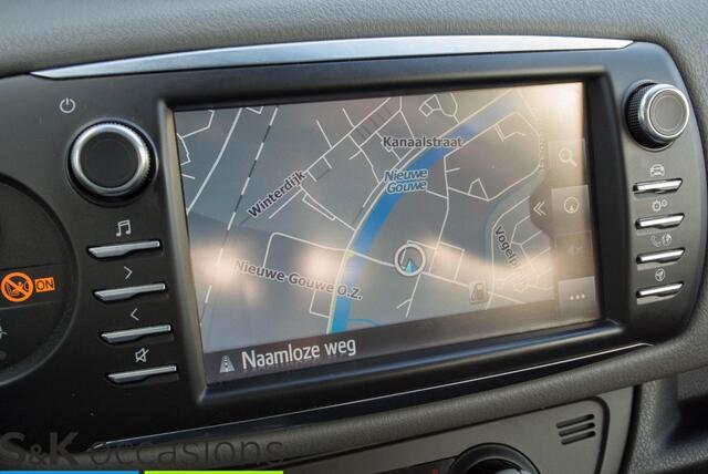 Toyota YARIS 1.5 Hybrid NAVI PDC Keyless