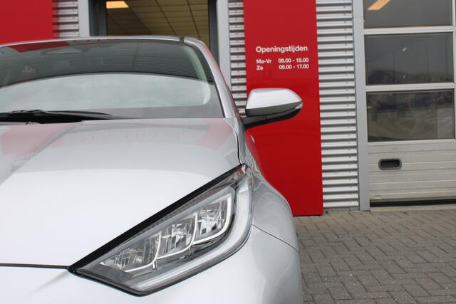 Toyota YARIS 1.5 Hybrid 115 Dynamic met Comfort Pack
