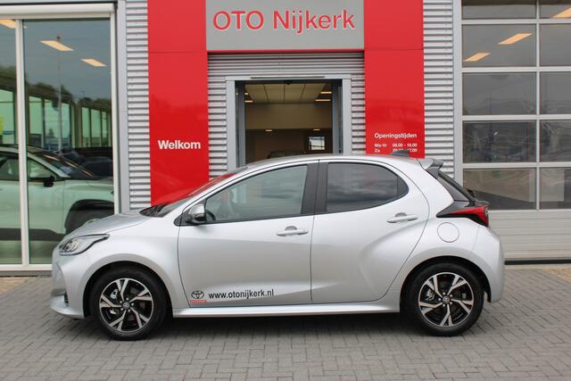 Toyota YARIS 1.5 Hybrid 115 Dynamic met Comfort Pack