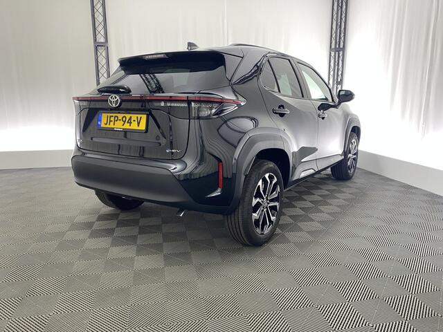 Toyota YARIS Cross 1.5 Hybrid 130 Dynamic | Apple carplay | Camera | Stoel- en stuurverwarming