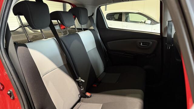 Toyota YARIS 1.5 Hybrid Active |Camera|Clima!