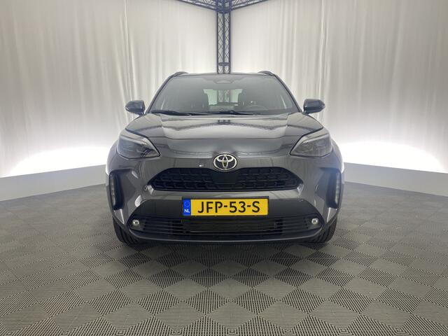 Toyota YARIS Cross 1.5 Hybrid 130 Dynamic | Apple carplay | Camera | Stoel- en stuurverwarming|
