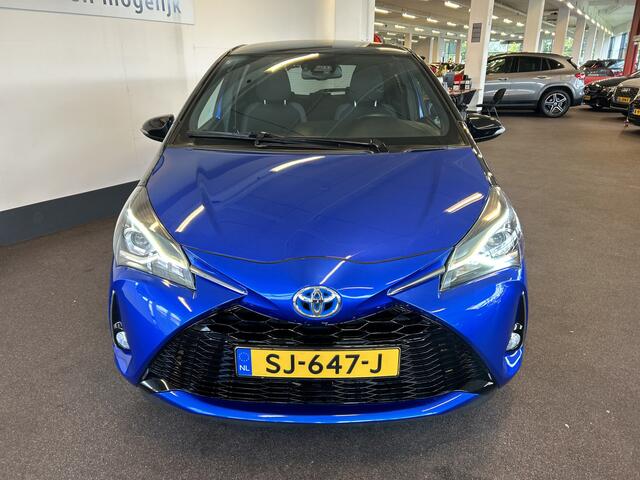 Toyota YARIS 1.5 Hybrid Bi-Tone Plus Automaat | Panoramadak | NL AUTO | Achteruitrijcamera | Navigatie | Cruise control | Climate control | Apple carplay | Elek. inklapbare spiegels