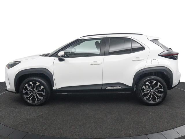 Toyota YARIS Cross 1.5 Hybrid 130 Dynamic | Comfort Pakket | Led Verlichting | Toyota Safety Sense |
