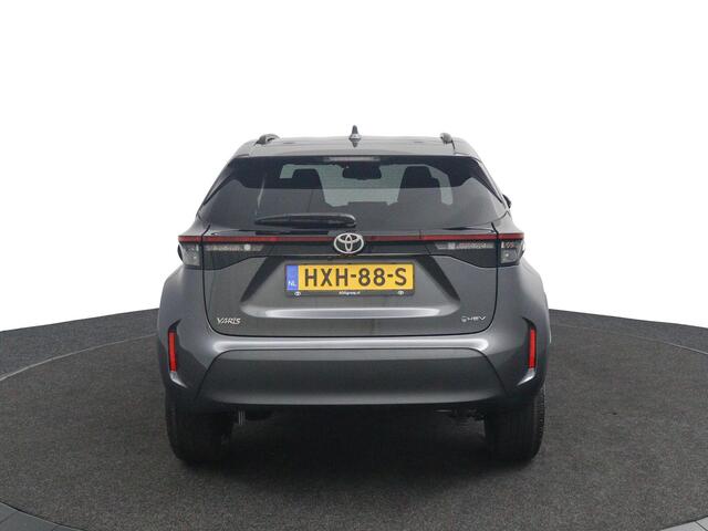 Toyota YARIS Cross 1.5 Hybrid 130 Dynamic | Comfort Pakket | Led Verlichting | Toyota Safety Sense |