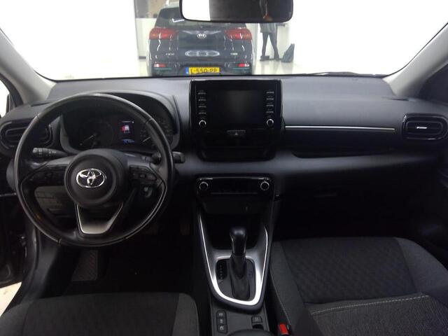 Toyota YARIS 1.5 Hybrid Automaat Active Ad. Cruise Camera Climat 1e Eigenaar Dealeronderhouden NL-Auto