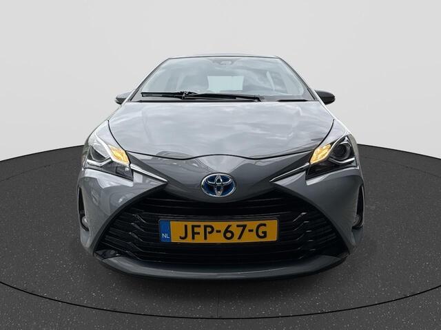 Toyota YARIS 1.5 Hybrid Design Edition