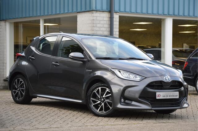 Toyota YARIS 1.5 Hybrid Dynamic LED | CLIMA | CAMERA | HEAD UP