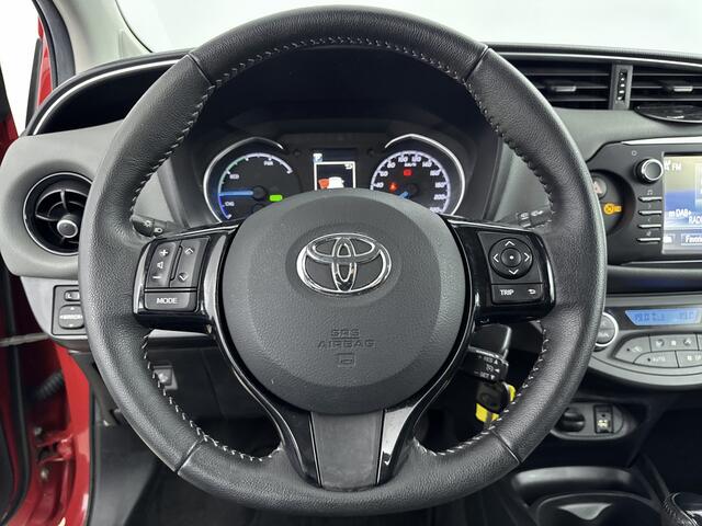 Toyota YARIS 1.5 Hybrid Active Leseman aangemeld 11-9 Inruil Jayden