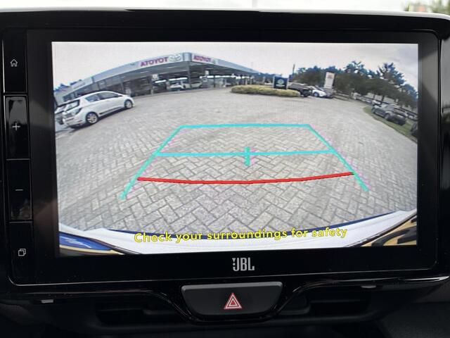 Toyota YARIS Cross 1.5 Hybrid Executive All-in prijs! |