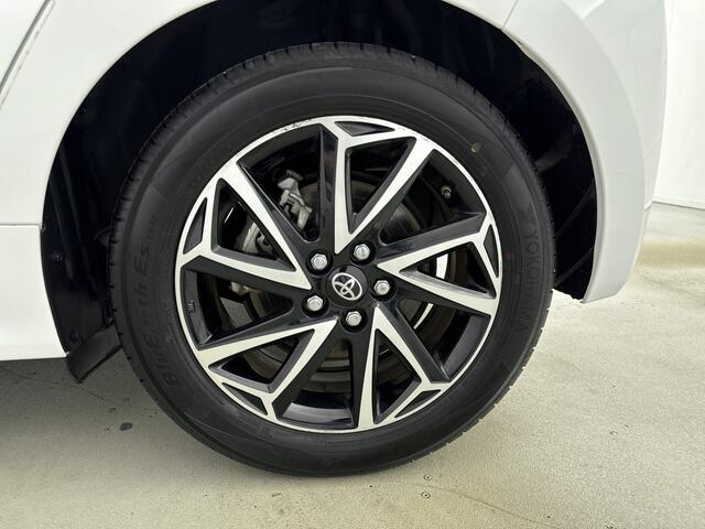 Toyota YARIS 1.5 Hybrid Dynamic | Apple Carplay/Android Auto | Lichtmetalen Velgen | NL-Auto | Mistlampen |