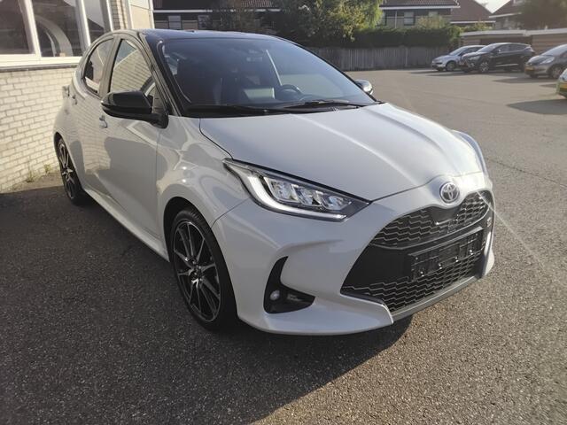 Toyota YARIS 1.5 Hybrid GR Sport Garantie*two tone*