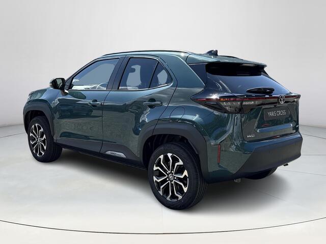 Toyota YARIS Cross 1.5 Hybrid 130 Dynamic **NIEUWE AUTO/ FOREST GREEN/ BINNENKORT LEVERBAAR**