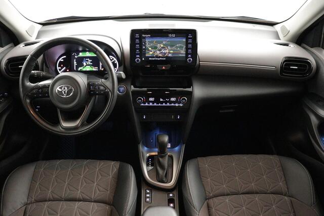 Toyota YARIS Cross 1.5 Hybrid Executive Limited | 360Camera | Stoel/Stuurverwarming | Elektrische achterklep | Apple Carplay/Android auto | Navigatie |