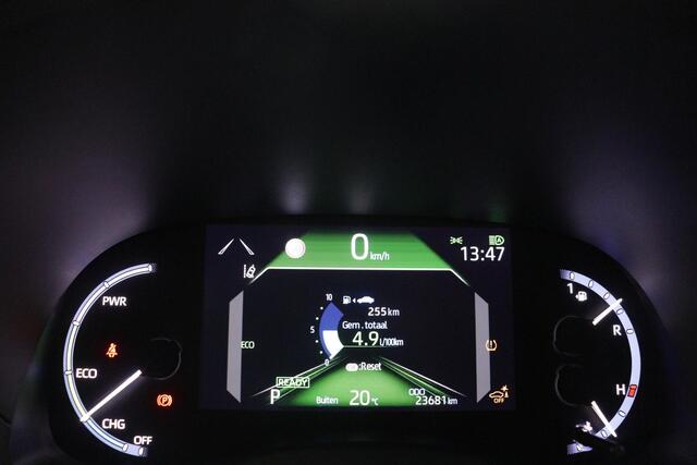 Toyota YARIS Cross 1.5 Hybrid Executive Limited | 360Camera | Stoel/Stuurverwarming | Elektrische achterklep | Apple Carplay/Android auto | Navigatie |