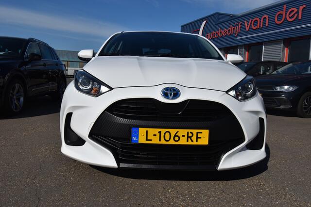 Toyota YARIS 1.5 Hybrid Active , CLIMATR , A UITRIJ CAM , NAVI VIA APP ,CR CONTROL , EL VOOR ,
