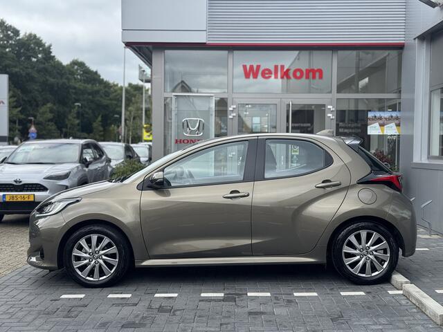 Toyota YARIS 1.5 VVT-i Dynamic Apple/Android, Camera, Voorstoelen verwarmd , All-in Rijklaarprijs