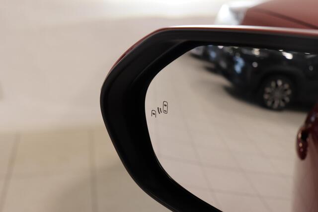 Toyota YARIS Cross 1.5 Hybrid 115 First Edition Comfort Pack, Sensoren, BSM, Apple Carplay/Android Auto, Stoel & Stuur verwarming!