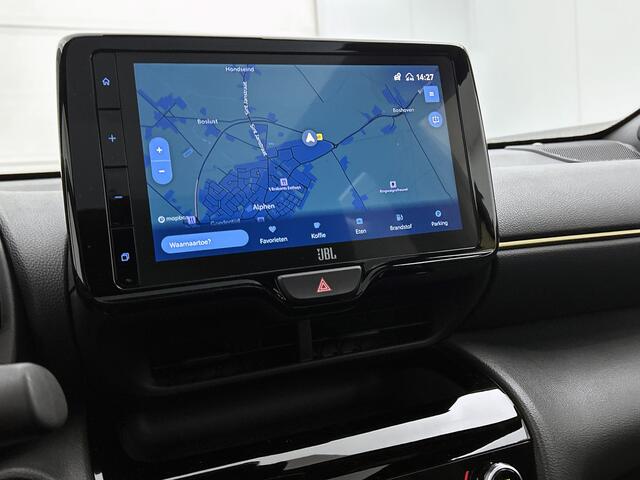 Toyota YARIS Cross 1.5 Hybrid Adventure AWD | Navigatie | Panoramadak | JBL | BLS | Head-up | Treeplanken |