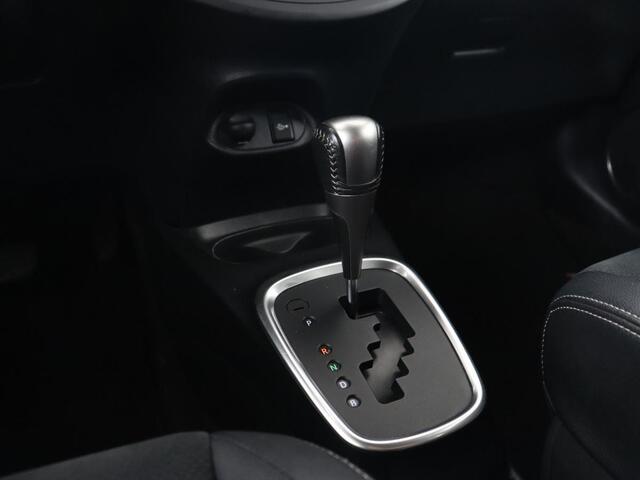 Toyota YARIS 1.5 Hybrid GR Sport | Sportstoelen | Leder/Alcantara | Camera | Climate control | Cruise control | Getint glas | Bluetooth