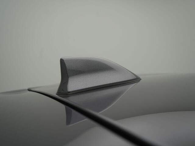 Toyota YARIS 1.5 Hybrid Active - RIJKLAARPRIJS - All Seasonbanden - Achteruitrijcamera - Adaptive Cruise Control - Apple Carplay/Android Auto