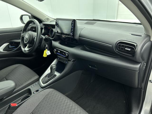 Toyota YARIS 1.5 Hybrid 115 First Edition Stoelverwarming | Apple Carplay/Android Auto