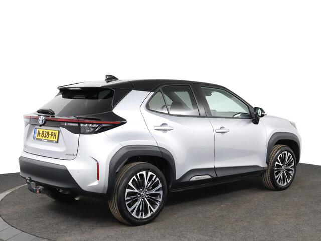 Toyota YARIS Cross 1.5 Hybrid Executive | Head-Up display | Navigatie | Parkeer sensoren |