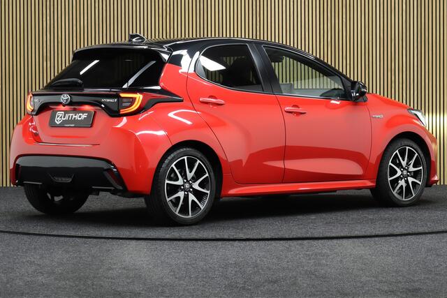Toyota YARIS 1.5 Hybrid Executive | Adaptive-cruise | Camera | Head-up Display | Clima | Apple Carplay & Android Auto | Maps Navigatie | Leder | Keyless | Stoelverwarming