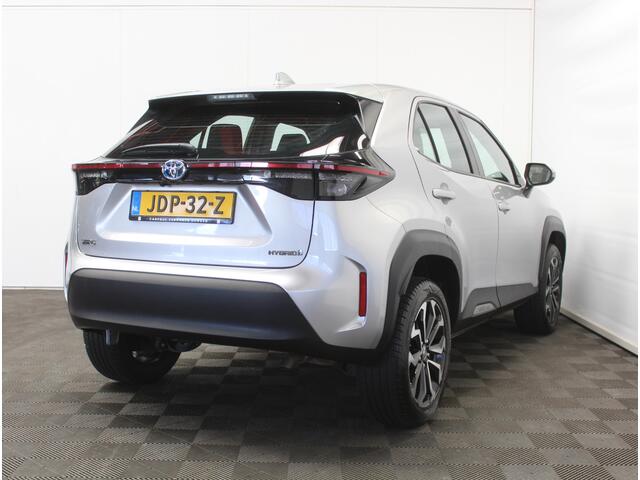 Toyota YARIS Cross 1.5 Hybrid Dynamic CLIMATE | CARPLAY | ADAPCRUISE | DAB | LMV17 | LED | NAVI | CAMERA