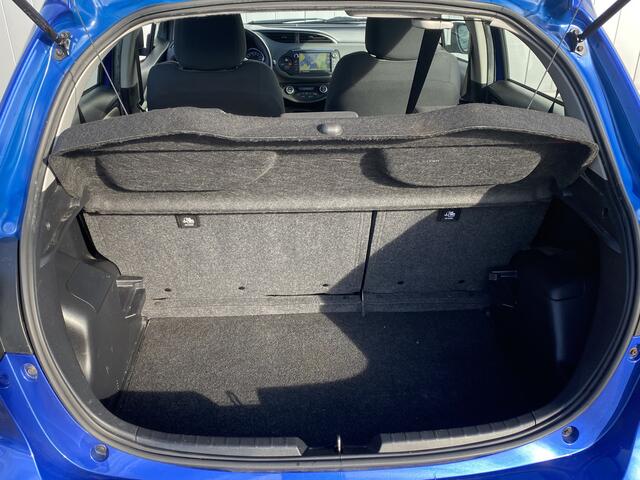 Toyota YARIS 1.5 Hybrid Active NL Auto Dealer Onderhouden Navigatie Clima Cruise