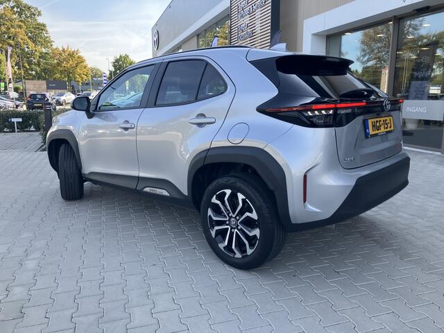 Toyota YARIS 1.5 Hybr 130 Dynamic | PDC V/A | Stoel/Stuur verw | Adaptive Cru