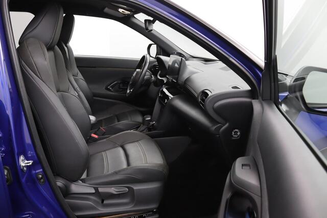 Toyota YARIS Cross 1.5 Hybrid Adventure Limited AWD | AWD | Head Up Display | Lederen Bekleding | JBL Audio | Stoel/stuurverwarming |