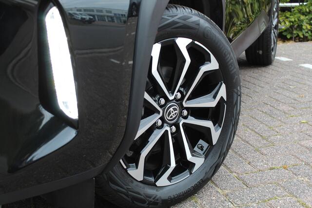 Toyota YARIS Cross 1.5 Hybrid Dynamic Plus | Rijklaar | Panoramadak | Head Up | El.achterklep | Stoel-/stuurverw. | Privacyglass | LED | Keyless | Apple/Android | Navi