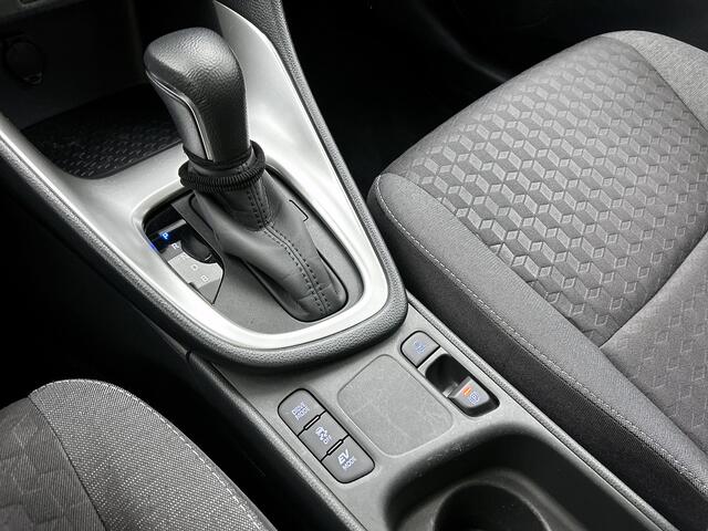 Toyota YARIS 1.5 Hybrid Dynamic