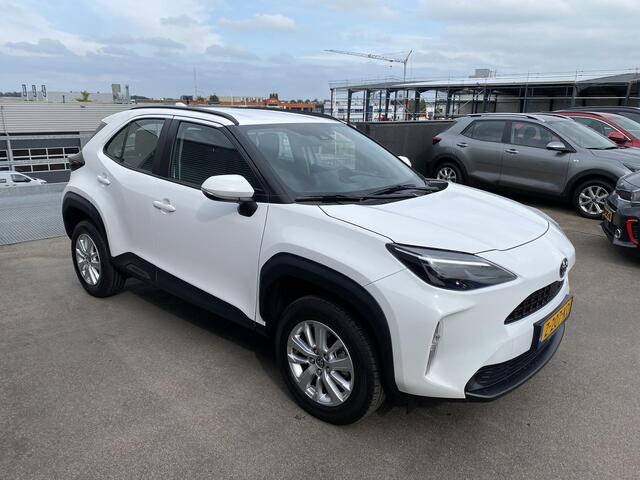 Toyota YARIS Cross 1.5 Hybrid Active Navigatie Apple CarPlay/Android Auto, adaptieve cruise control, achteruitrij camera, NL auto!