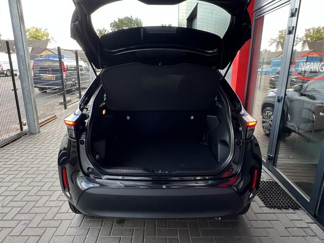 Toyota YARIS Cross 1.5 Hybrid 130 Team D