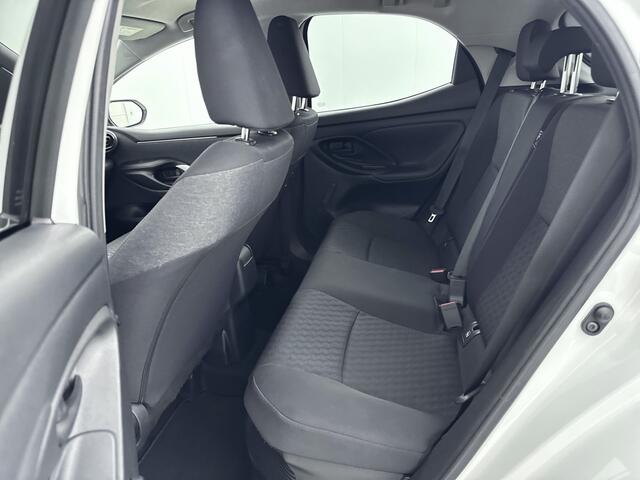 Toyota YARIS 1.5 Hybrid Dynamic Limited | Stoel-/Stuurverwarming | Lichtmetalen Velgen | Apple Carplay/Android Auto | Mistlampen |