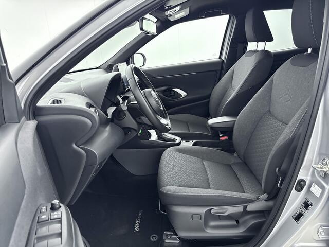 Toyota YARIS Cross 1.5 Hybrid Dynamic Limited | Navi | Stoelverwarming | Parkeersensoren | Lichtmetalen Velgen | Mistlampen |