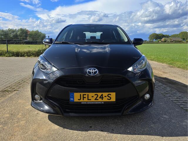 Toyota YARIS 1.5 Hybrid 115 Business - Euro 6 - 95 Pk - Navigatie - ParkeerCamera - AppleCarplay AndroidAuto