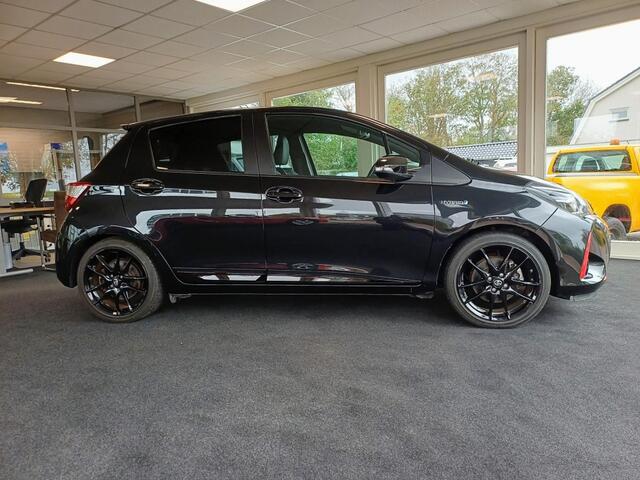 Toyota YARIS 1.5 Hyb. GR-Sport