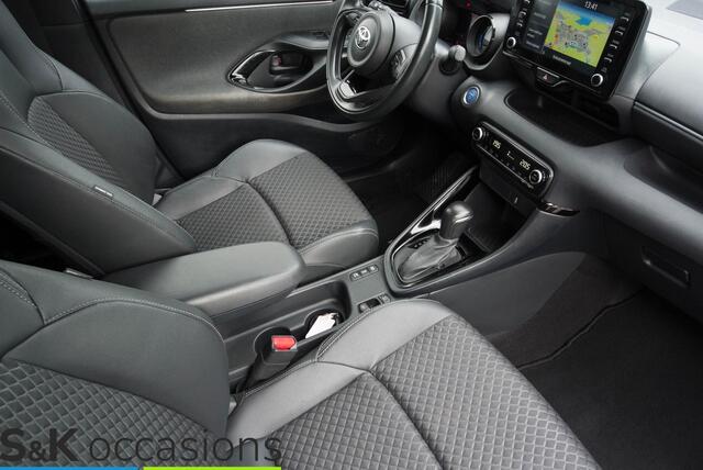 Toyota YARIS 1.5 Hybrid Executive 10 Jaar Garantie!