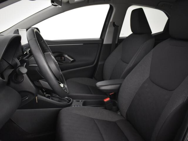 Toyota YARIS 1.5 Hyb.rid Style | All Seasons | Stuur en Stoelverwarming