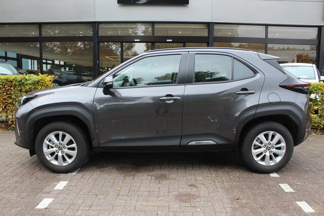 Toyota YARIS Cross 1.5 Hybrid Dynamic Special | Rijklaar | Head Up | El.achterklep | Stoel-/stuurverw. | LED | Keyless | Apple/Android | Navi